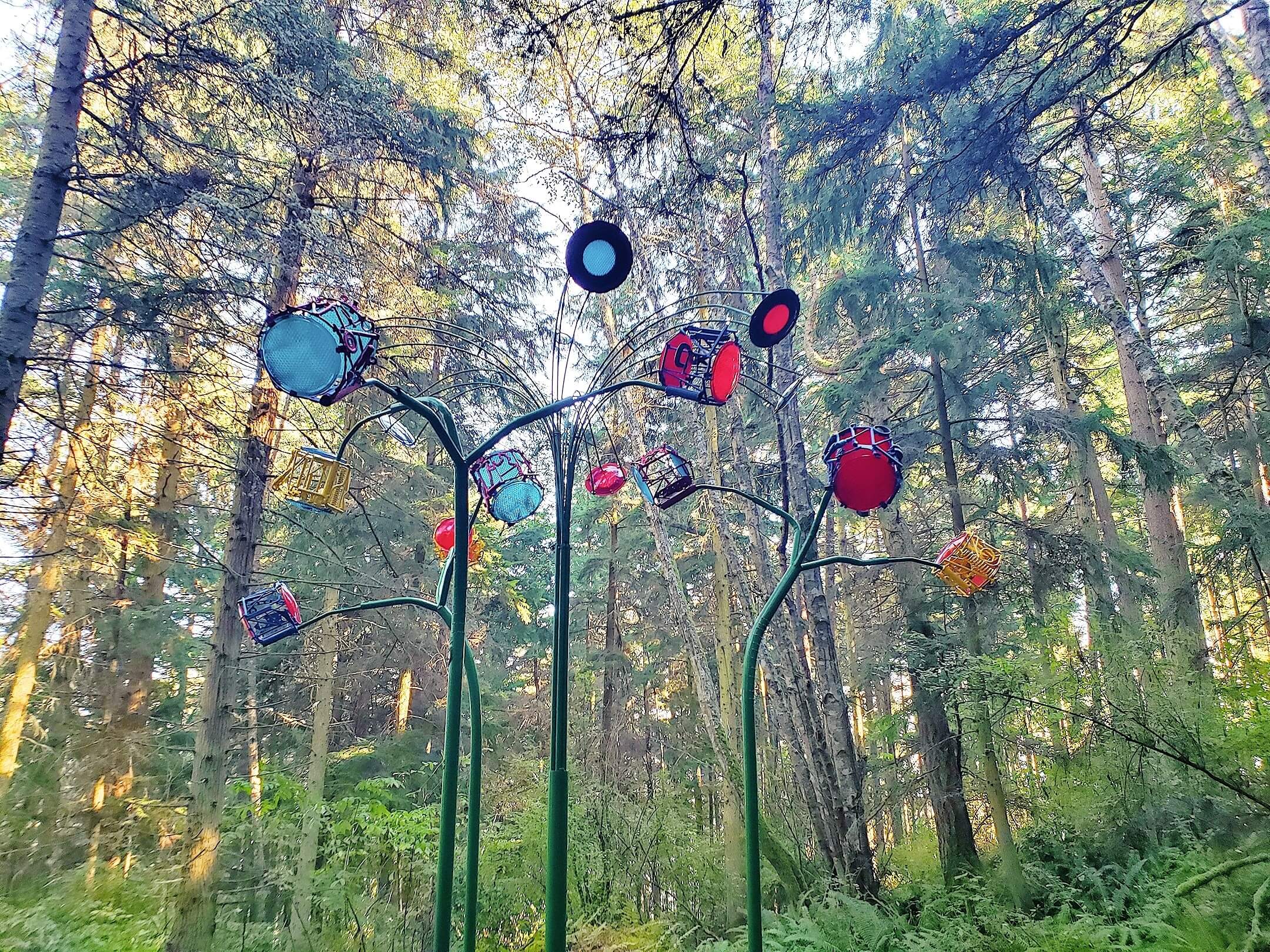 Playa Flowers by Jeff Tangen at Price Sculpture Forest - photo by Jean-Marc Labrosse-1