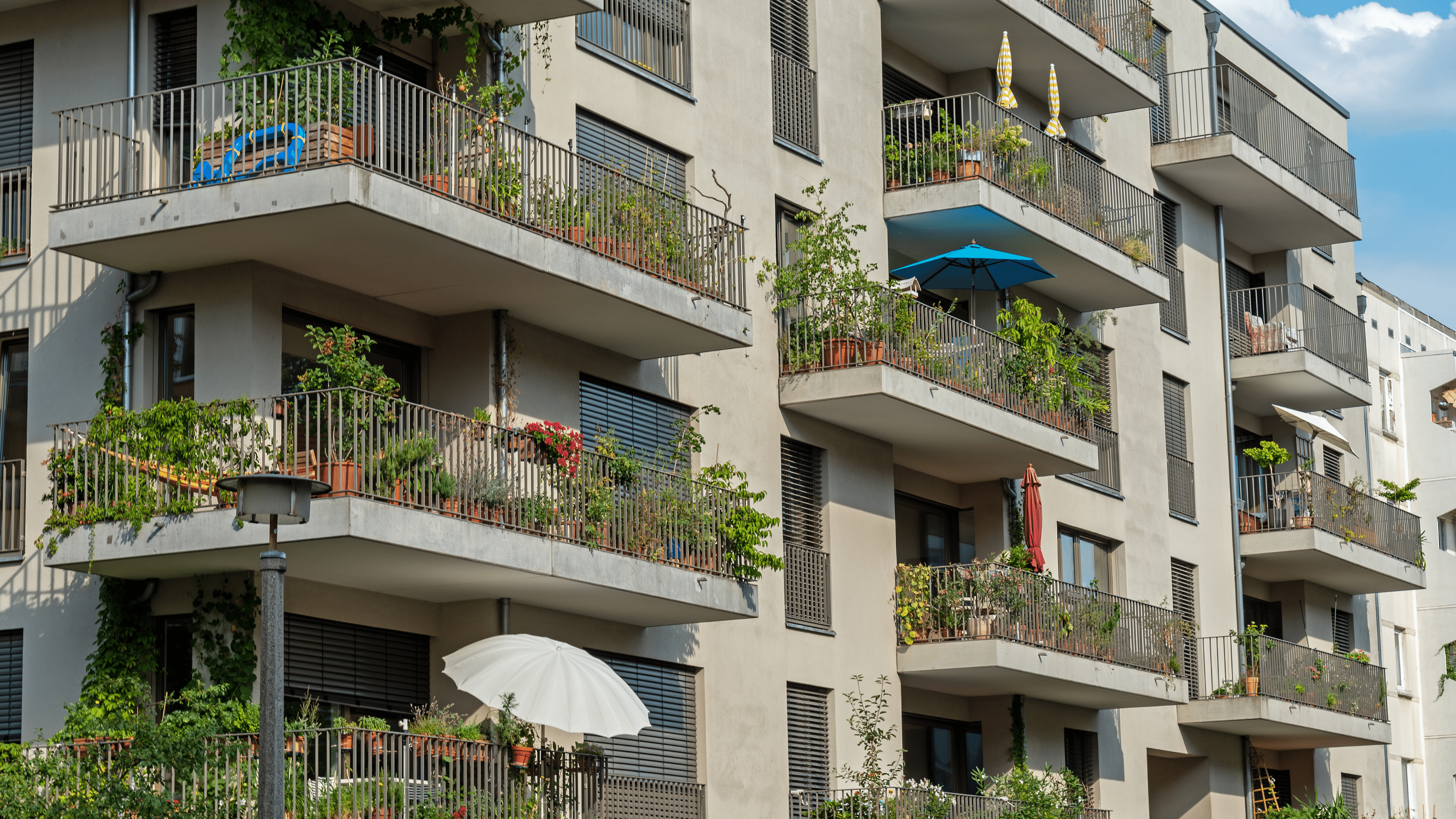 4 Crucial Factors to Consider When Underwriting a Multifamily Property