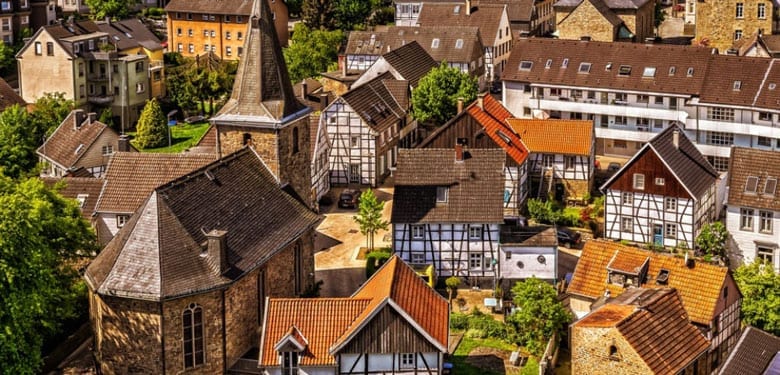 New Year’s Resolutions Every Real Estate Syndicator Should Have This Year