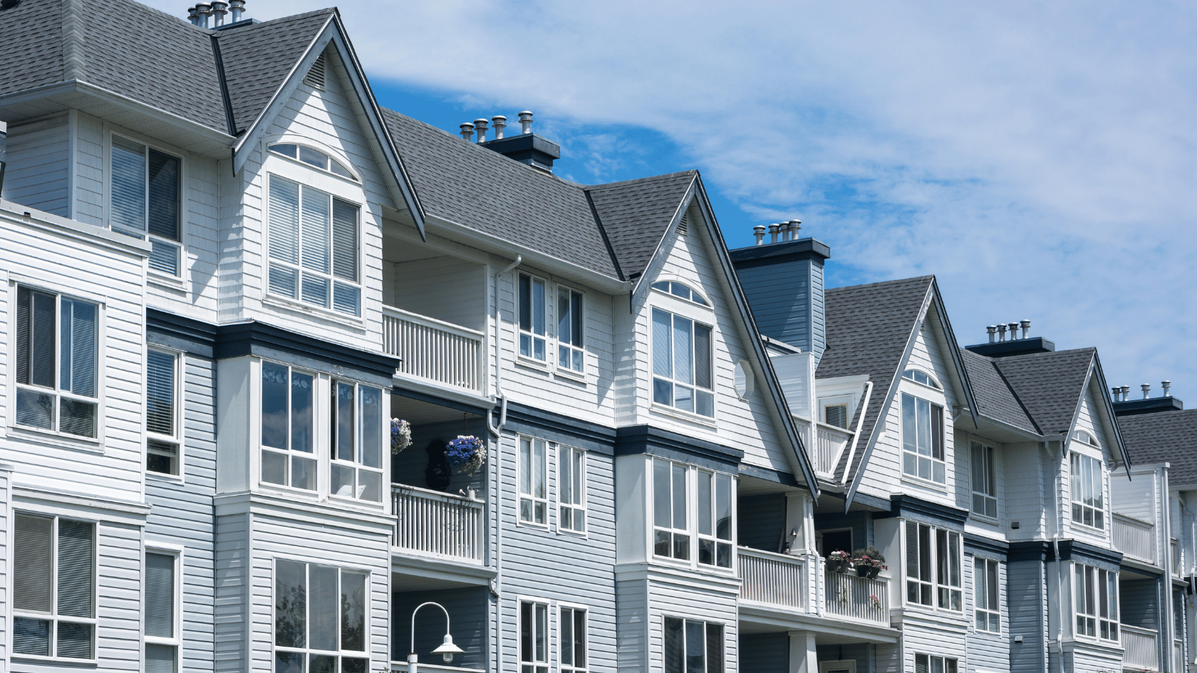What Is the Ideal Apartment Loan — Fixed Rate or Floating Rate?
